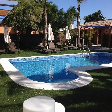 Holiday home Casabungalow En Complejo Turistico Con Jardin Pr Cadiz