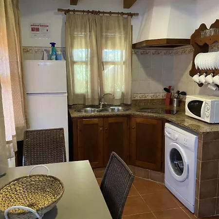 Casabungalow En Complejo Turístico Con Jardín Privado Y Piscina Compartida Casa de Férias Cádis